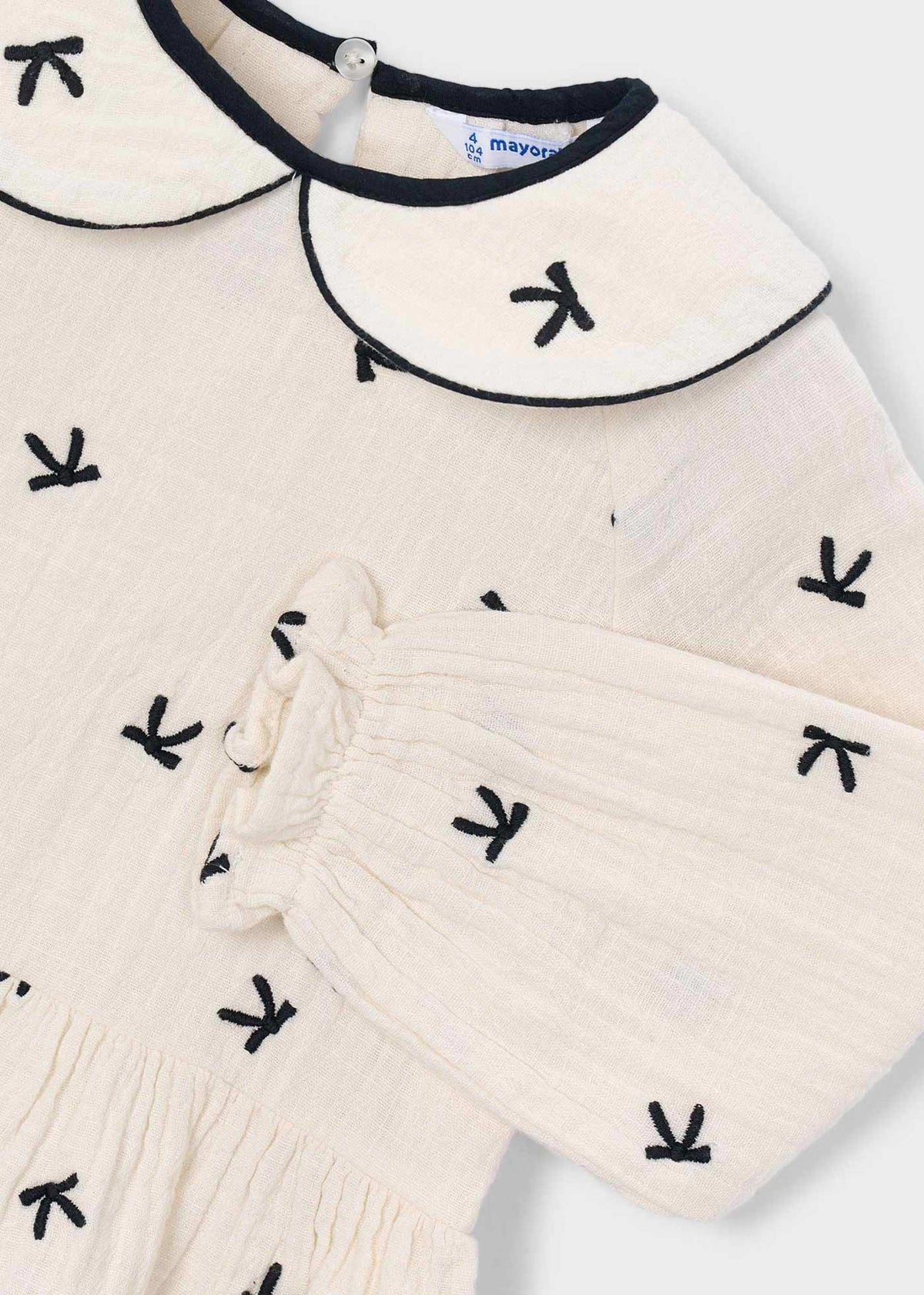 Girl embroidered bows blouse