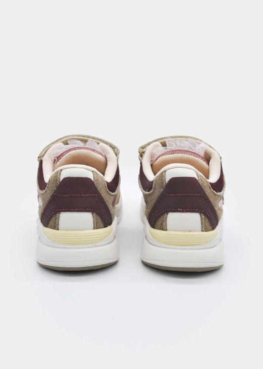 Girl flower trainers