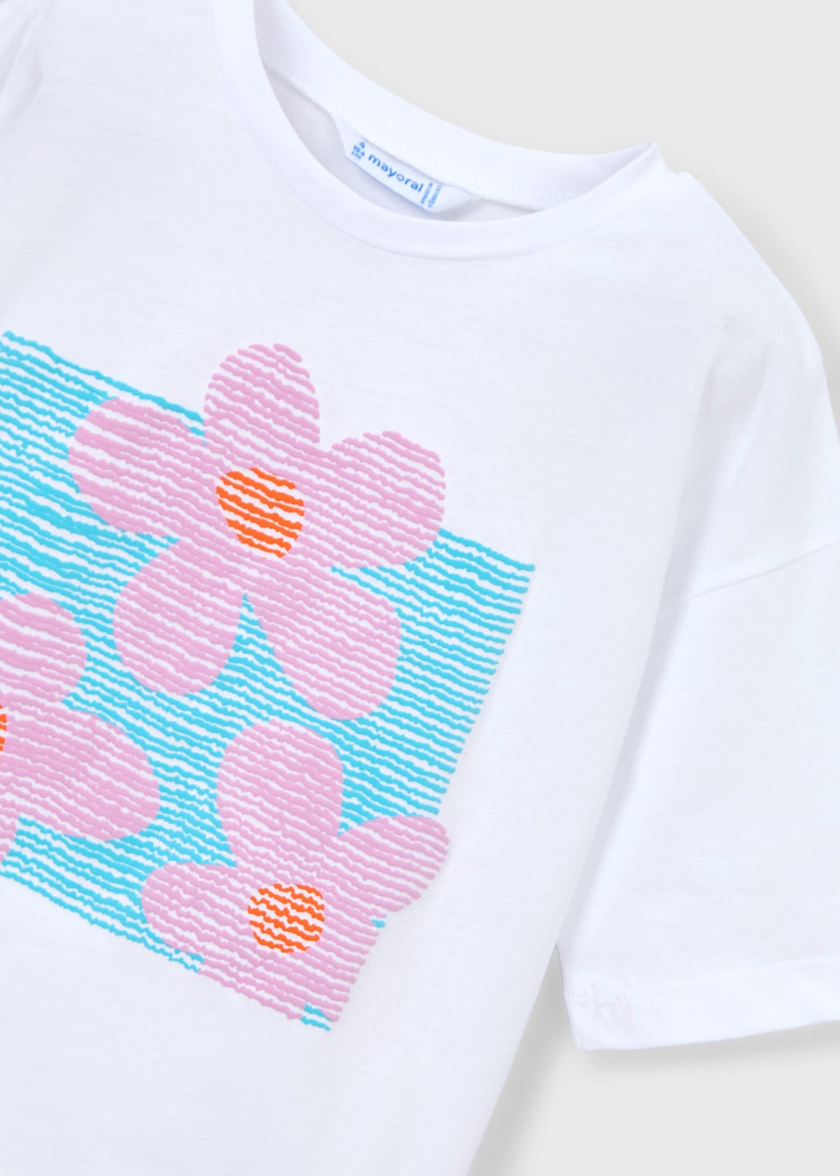 Mädchen-T-Shirt mit überschnittenen Schultern