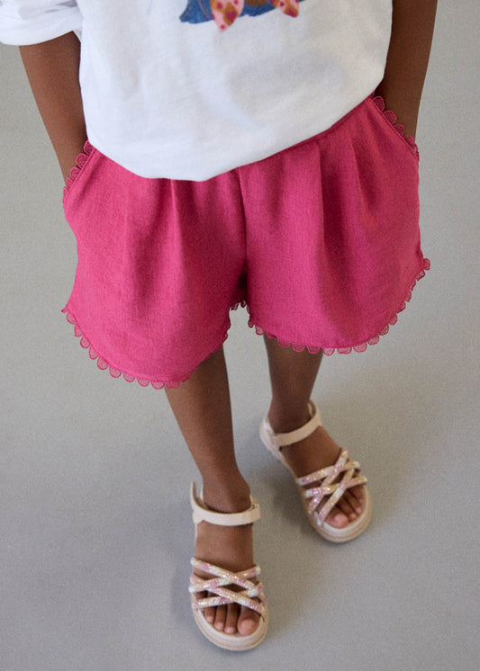 Girls' pleated trousers