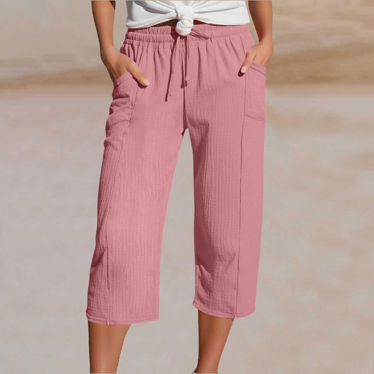 Einfarbige Shorts aus Baumwoll-Leinen-Mix mit Falten für Damen