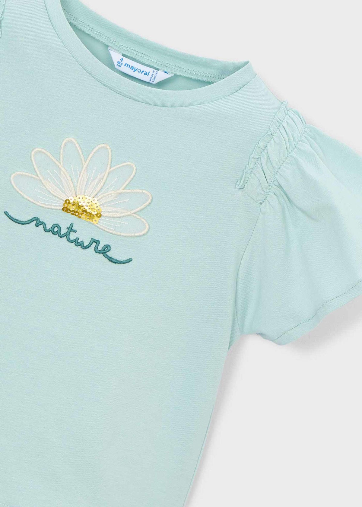 Applique t-shirt girl
