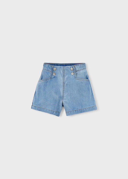 Bermuda jorts girl