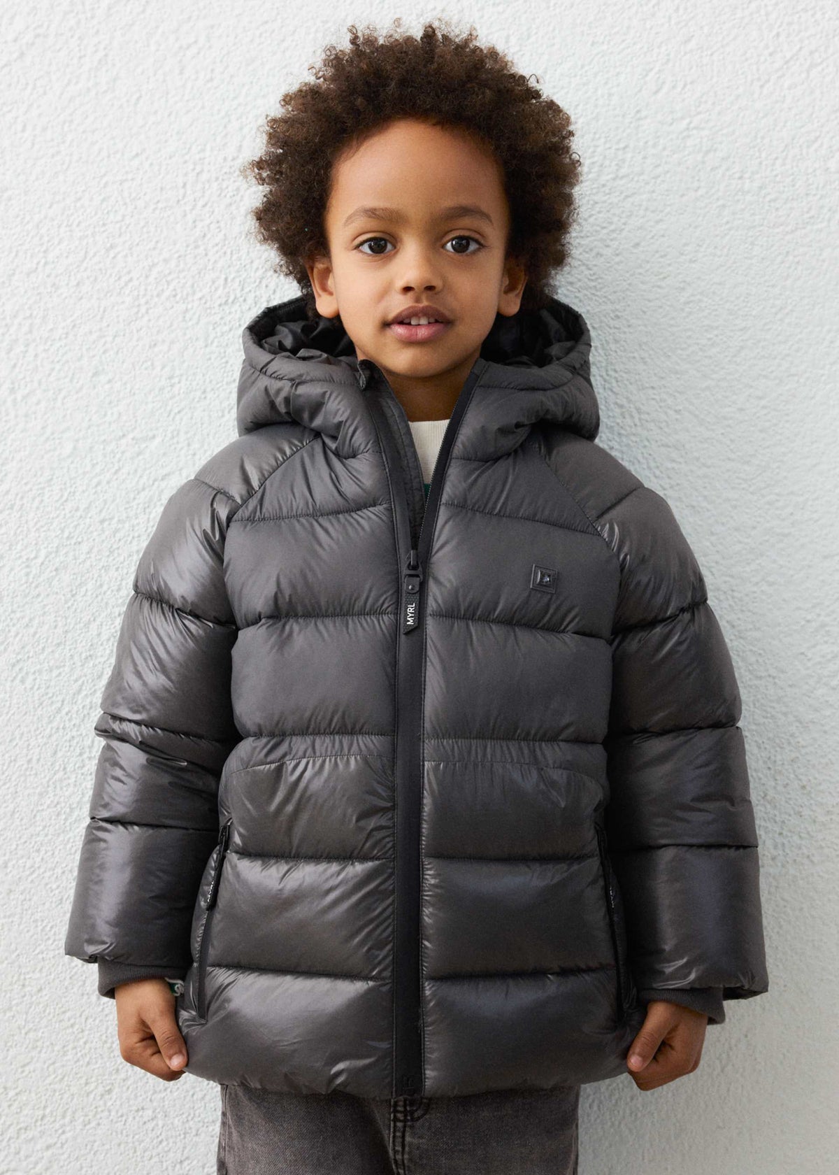 Jungenjacke in matter Glanzoptik