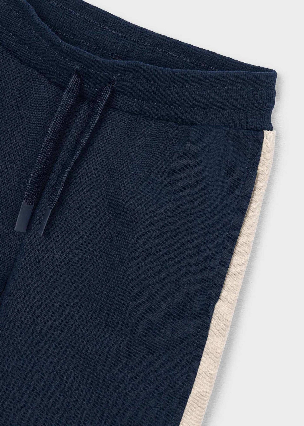 Boy tracksuit 2 contrast bottoms