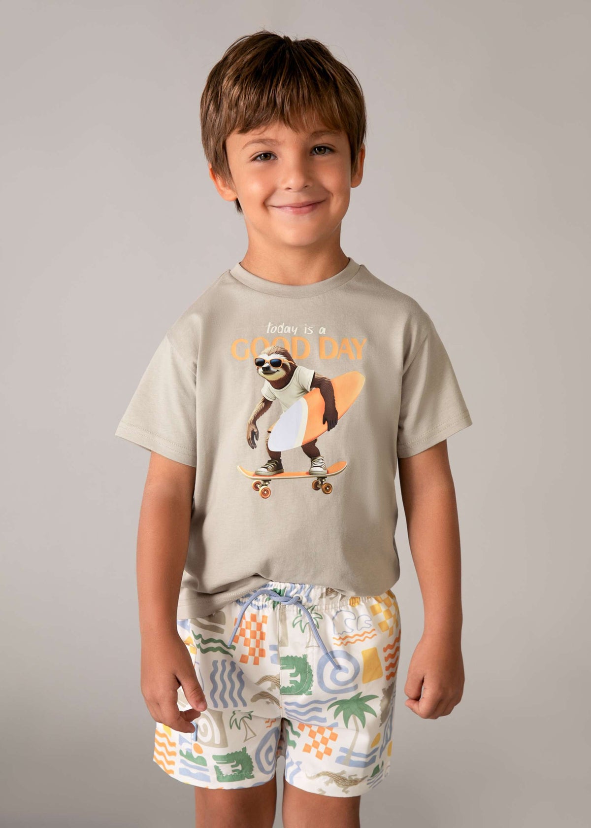 Boys bermuda print swim shorts