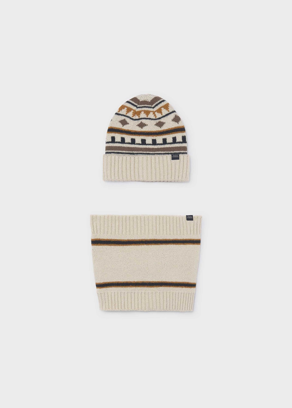 Boy's hat and scarf set