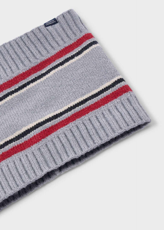 Boy's hat and scarf set