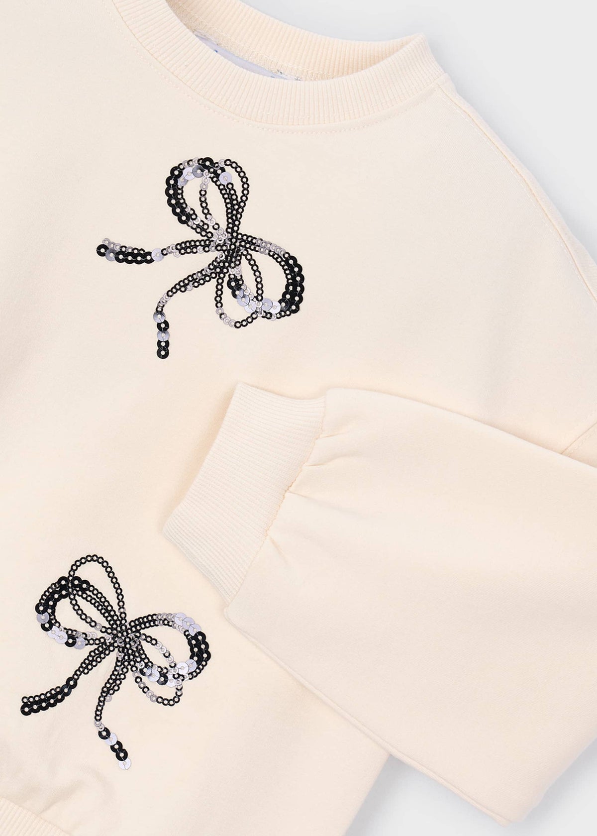 Besticktes Mädchen-Sweatshirt
