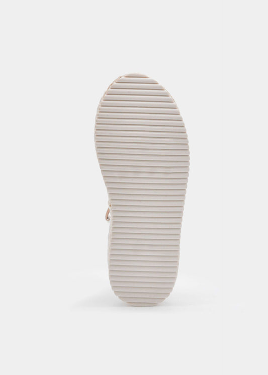 Espadrilles girl