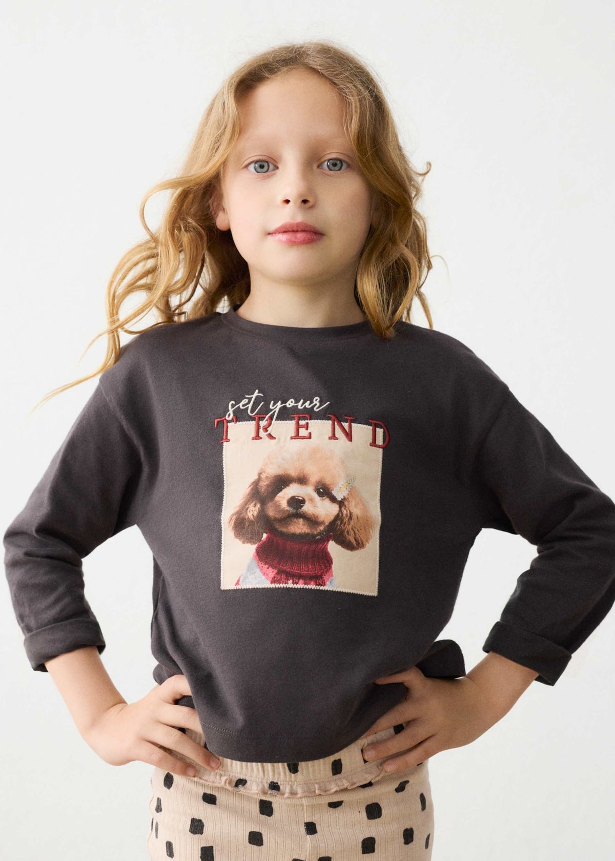 Girl embriodered t-shirt
