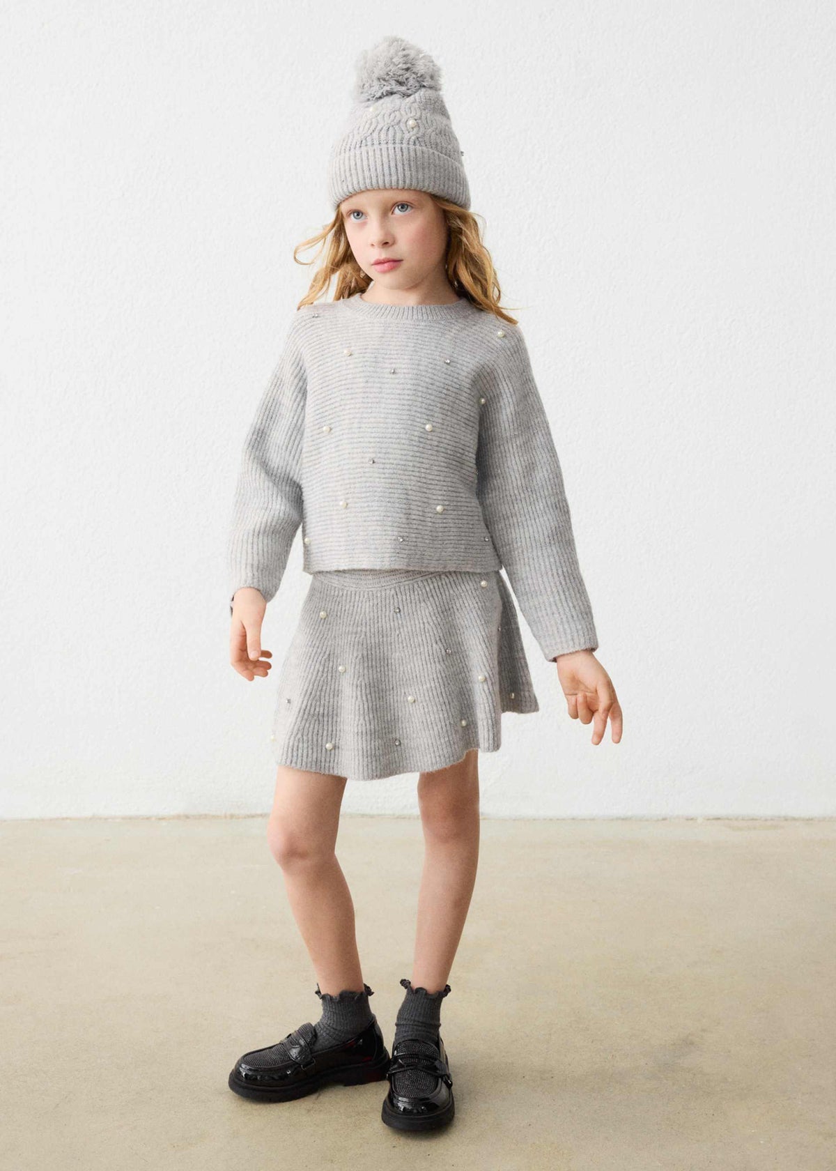 Mädchen-Pullover mit Perlenstrickmuster