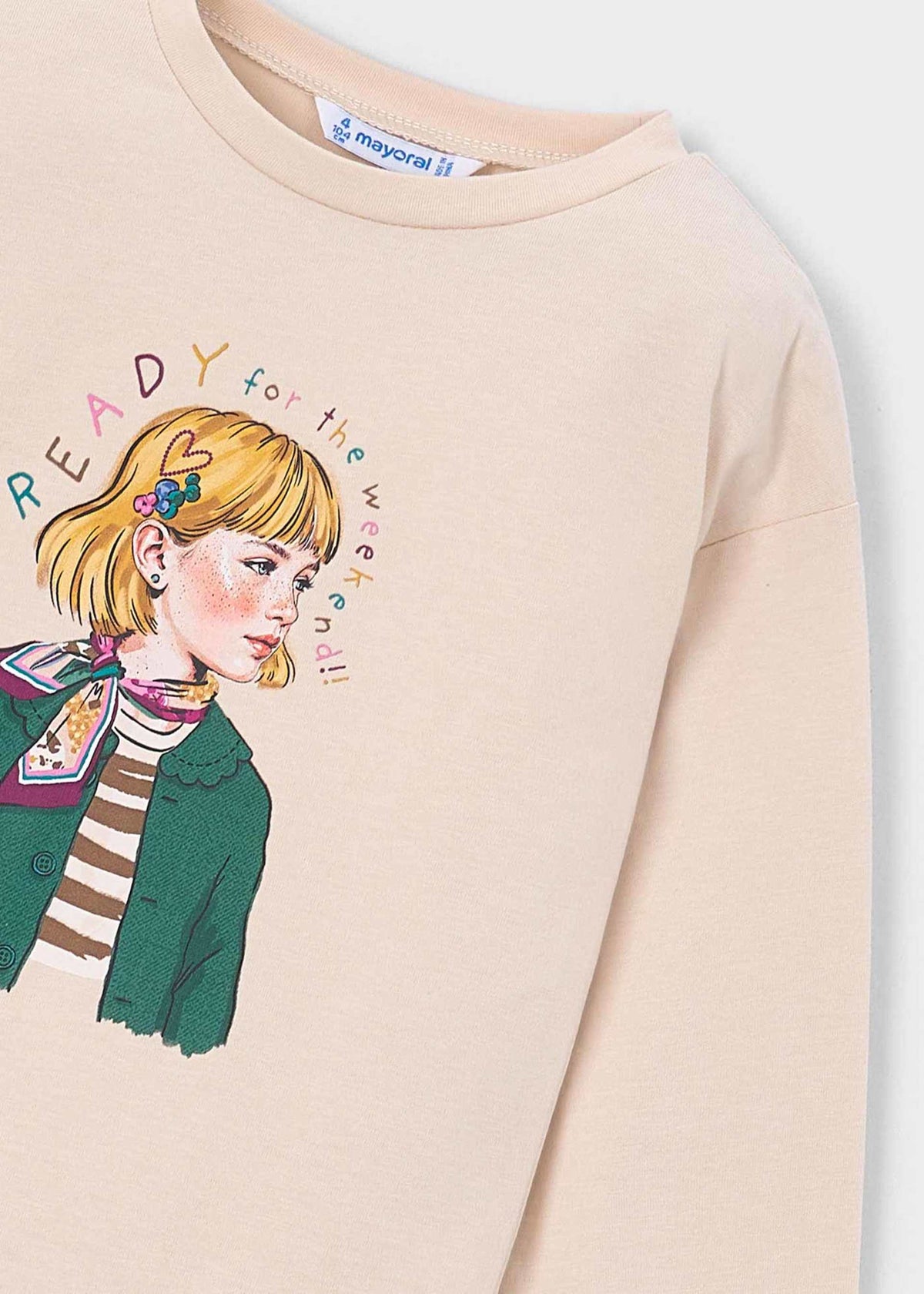 Girl t-shirt with scarf