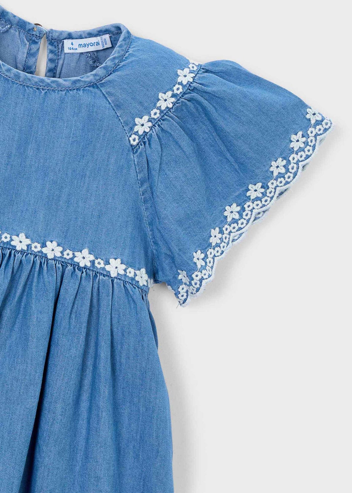 Girl's dress with embroidered details