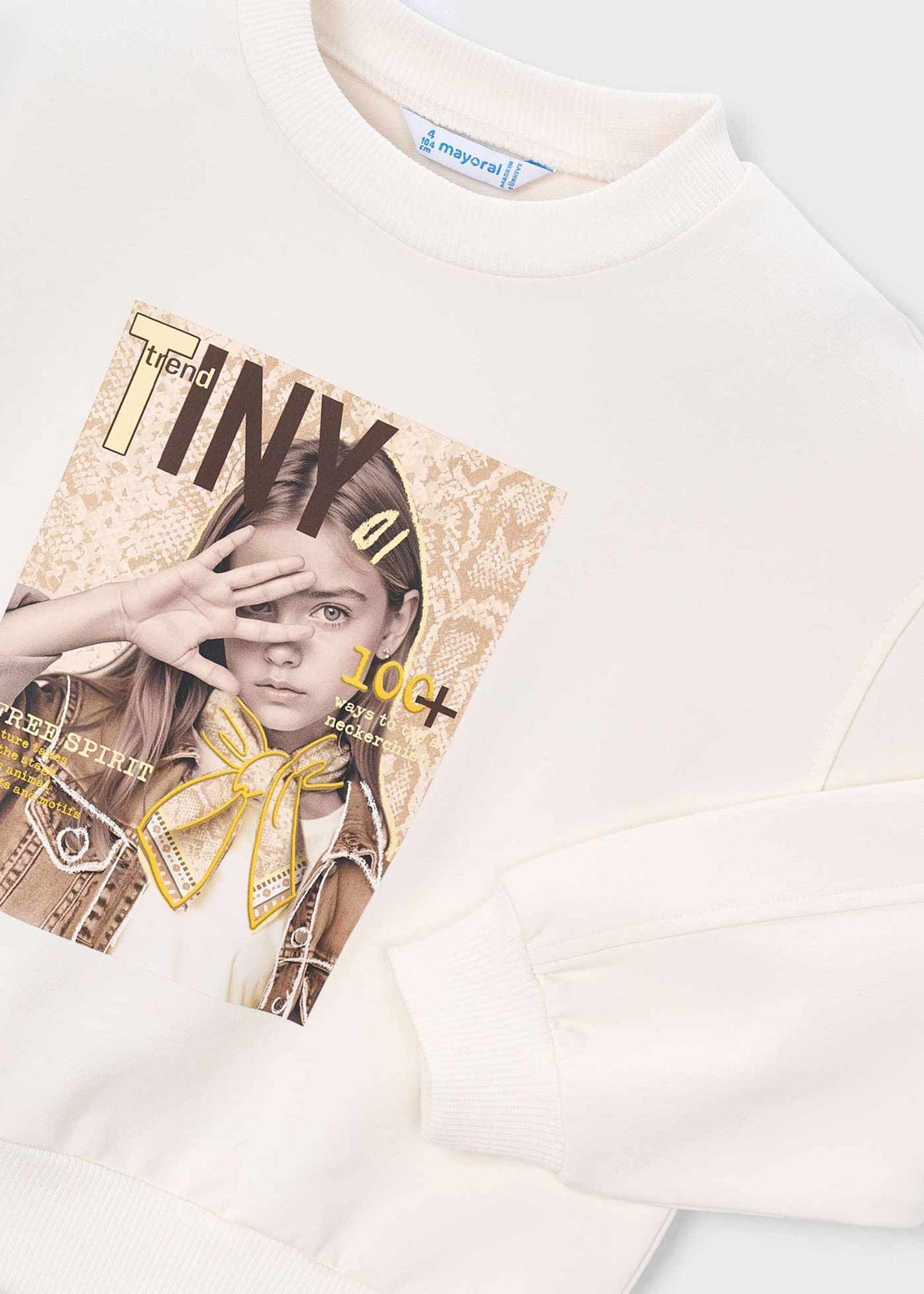 Girls' graphic sweatshirt
