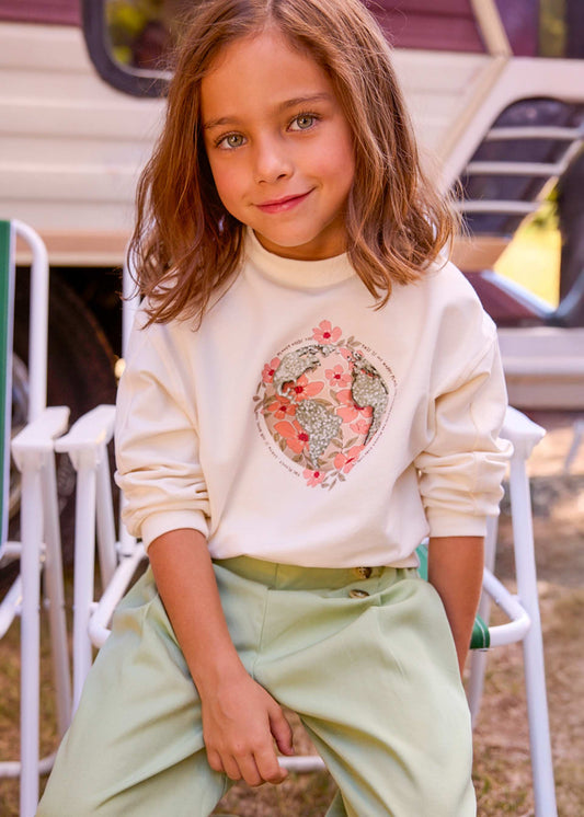 Girls' graphic sweatshirt