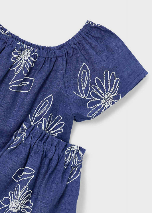 Girl's linen skirt and T-shirt set