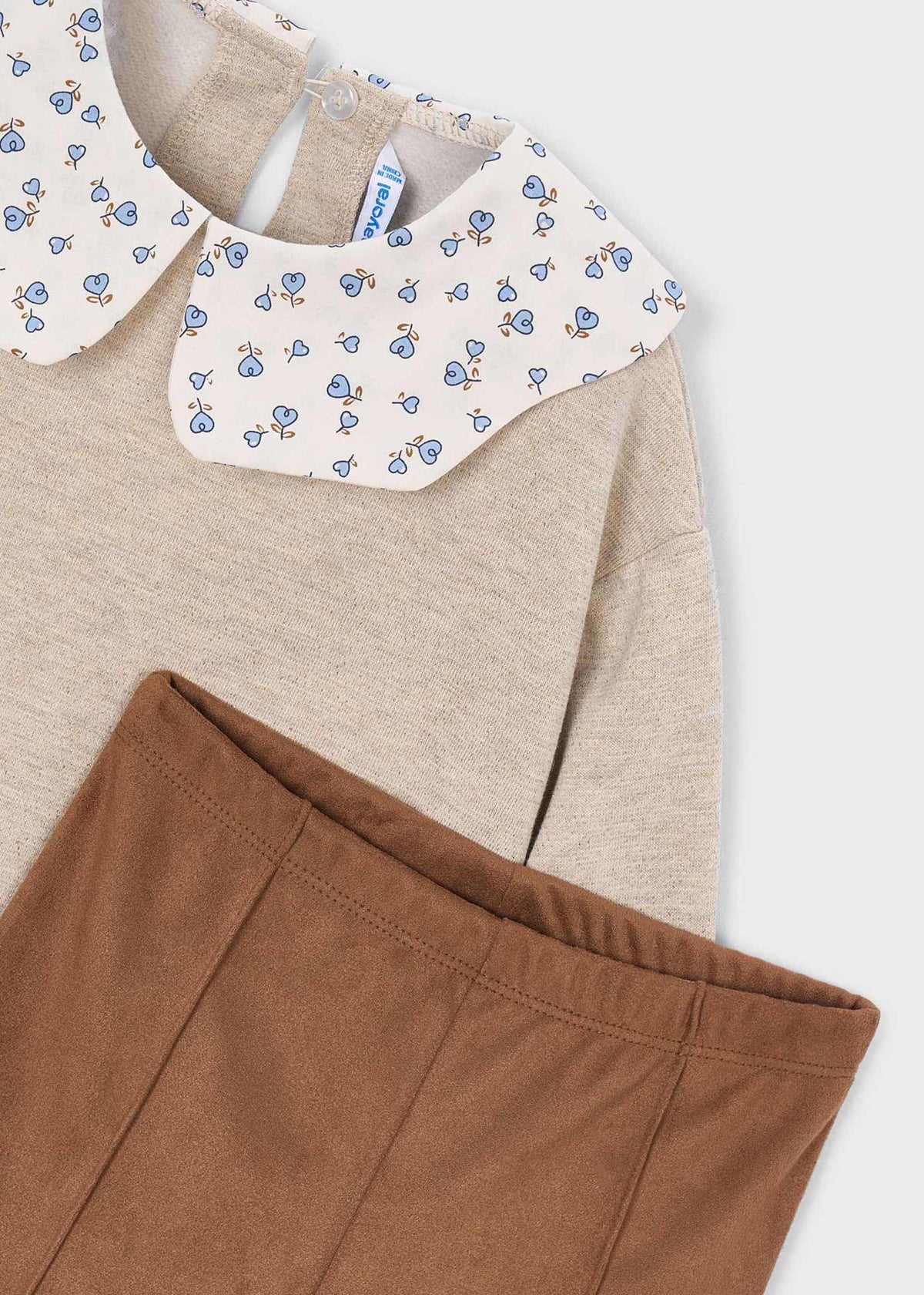 Set aus Leggings in Wildlederoptik und Bluse für Mädchen