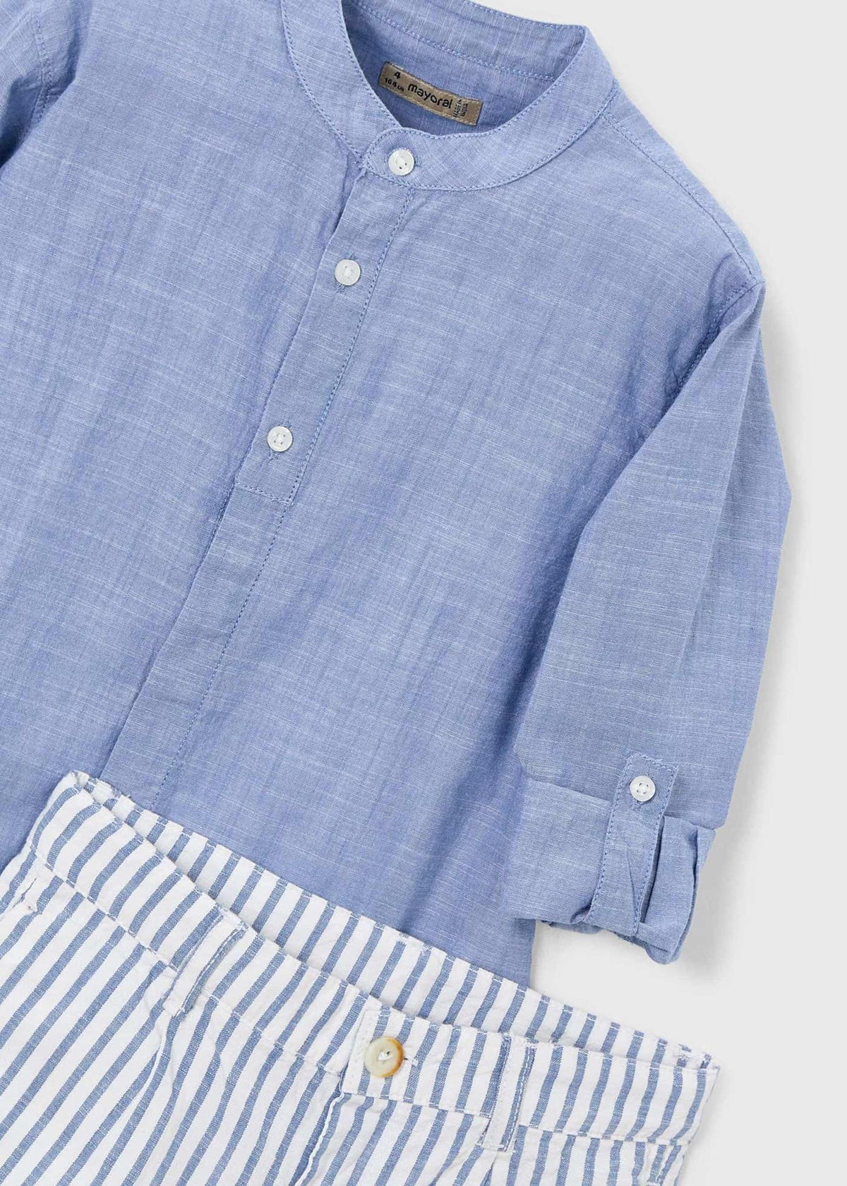 Set aus langärmeligem Leinenhemd und Bermudashorts für Jungen