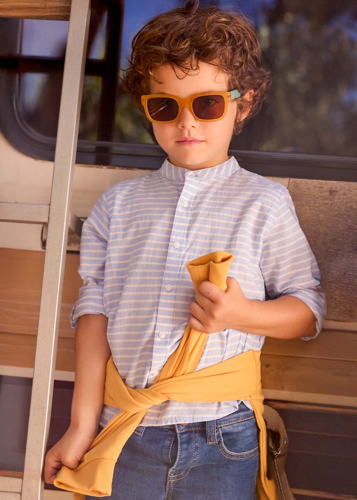 Long-sleeved striped shirt with mandarin collar for children