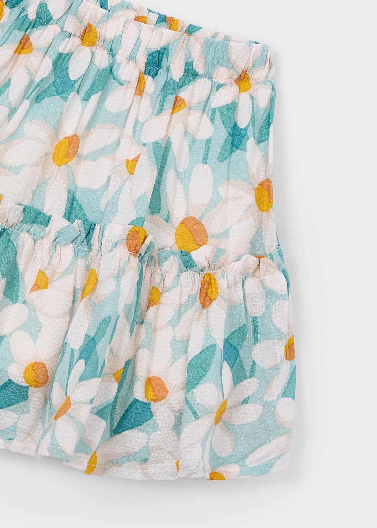 Print skirt girl
