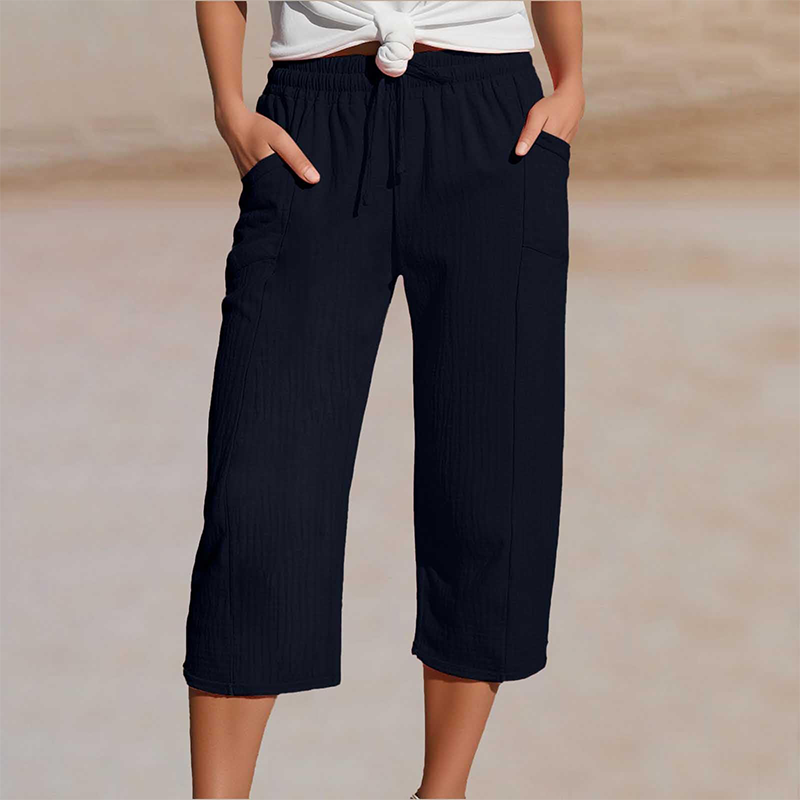 Einfarbige Shorts aus Baumwoll-Leinen-Mix mit Falten für Damen