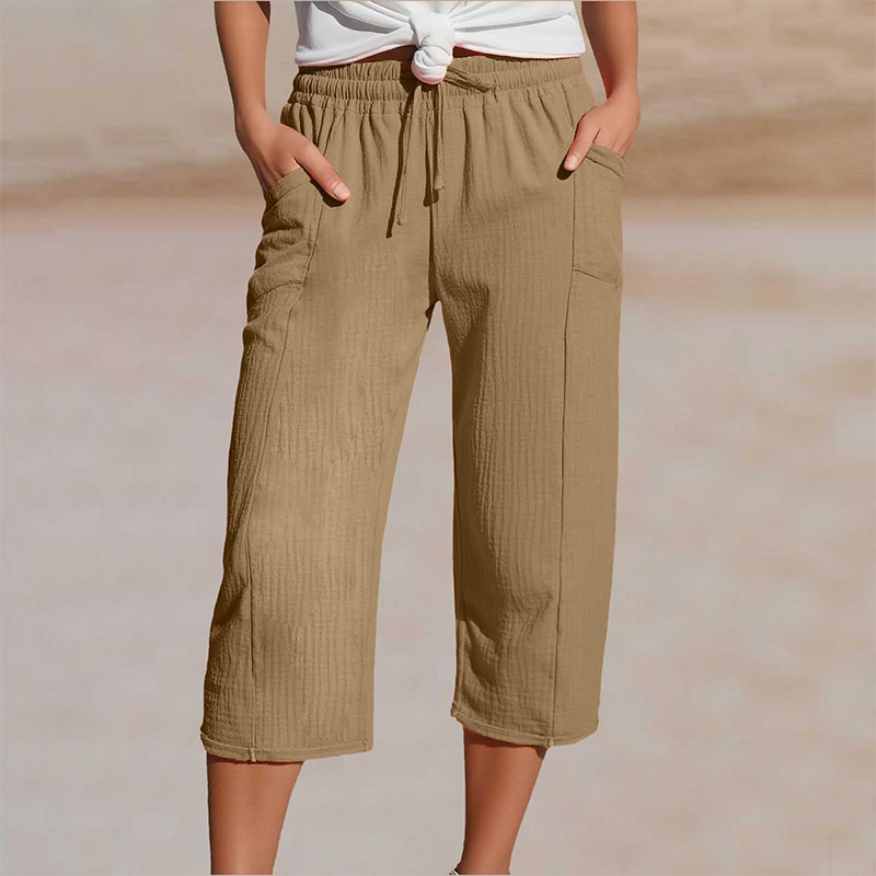 Einfarbige Shorts aus Baumwoll-Leinen-Mix mit Falten für Damen